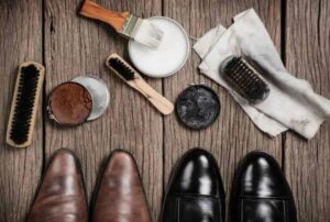 СРЕДСТВА ДЛЯ ОДЕЖДЫ И ОБУВИ